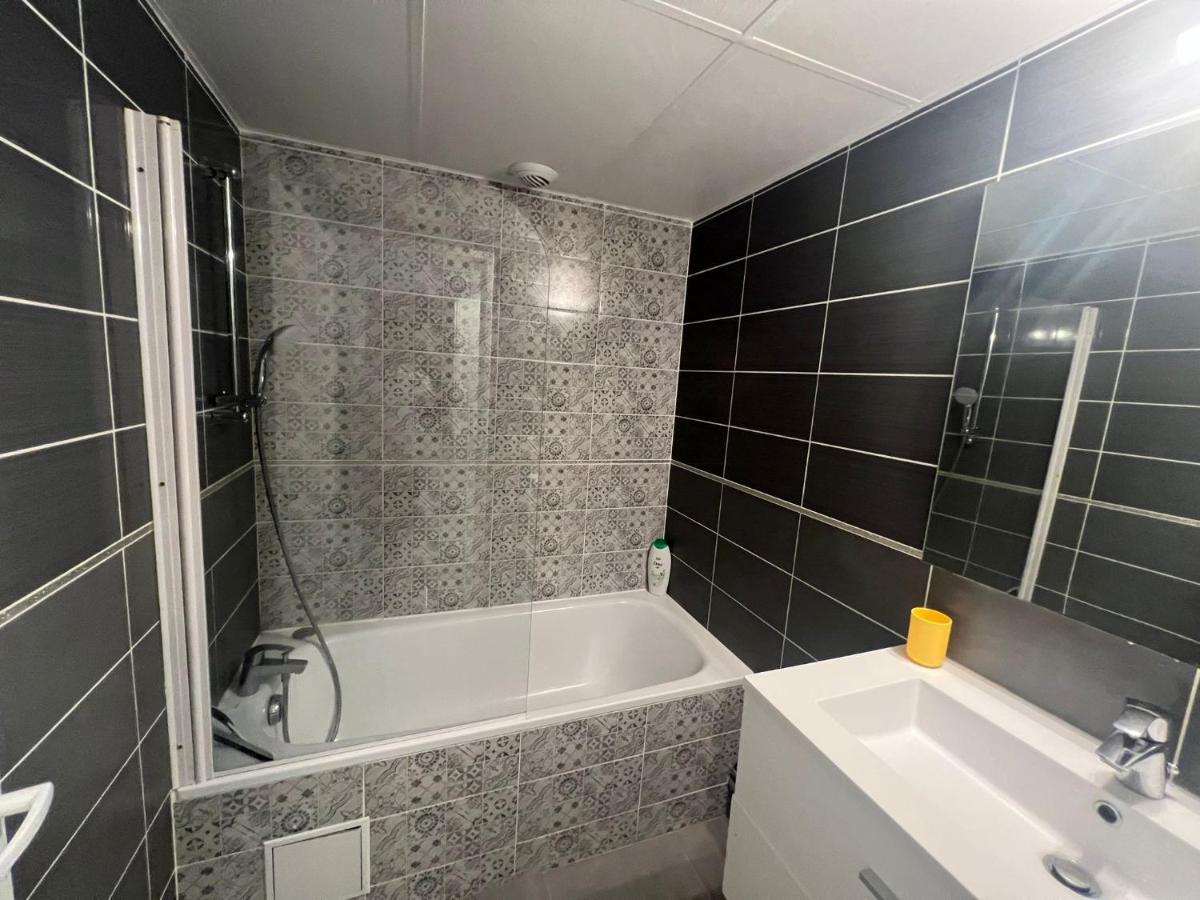 Appartement 3 Chambres Evry Plein Centre Ville Ngoại thất bức ảnh