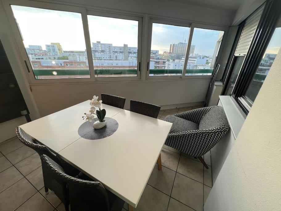 Appartement 3 Chambres Evry Plein Centre Ville Ngoại thất bức ảnh